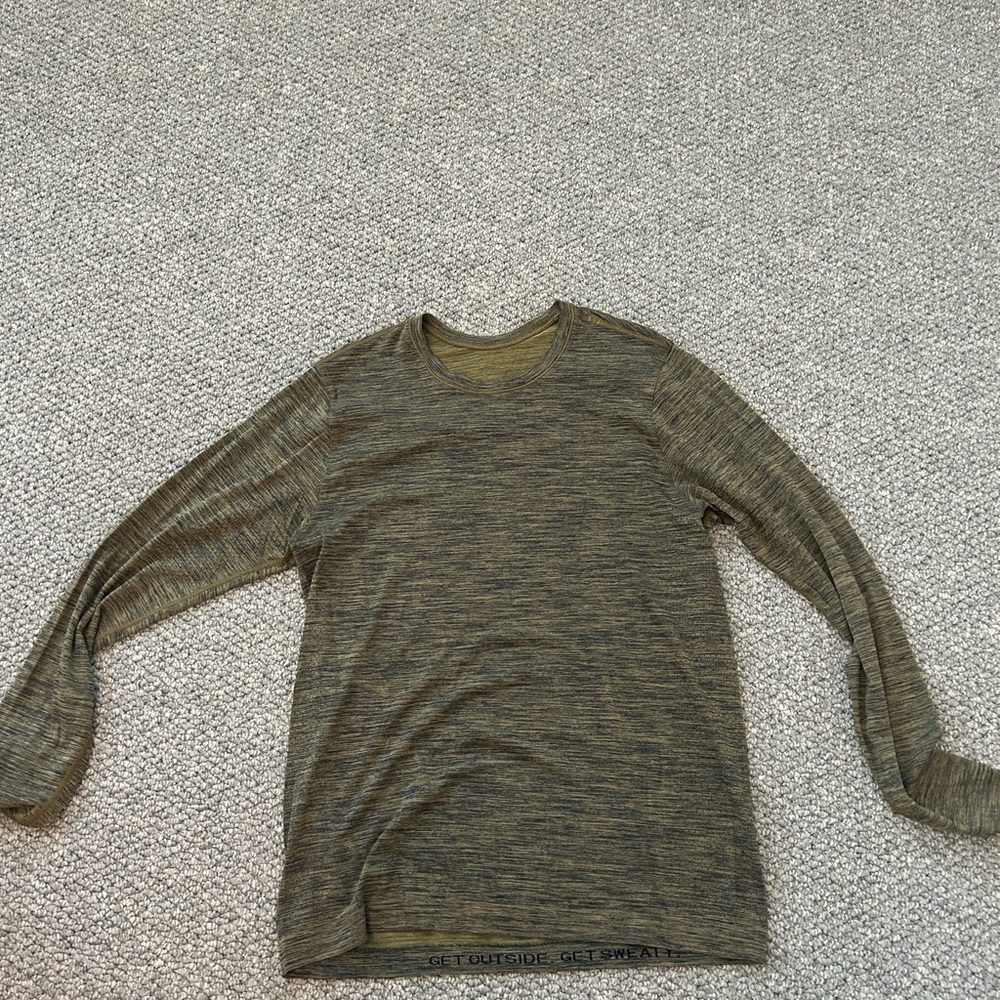 Lululemon long sleeve shirt